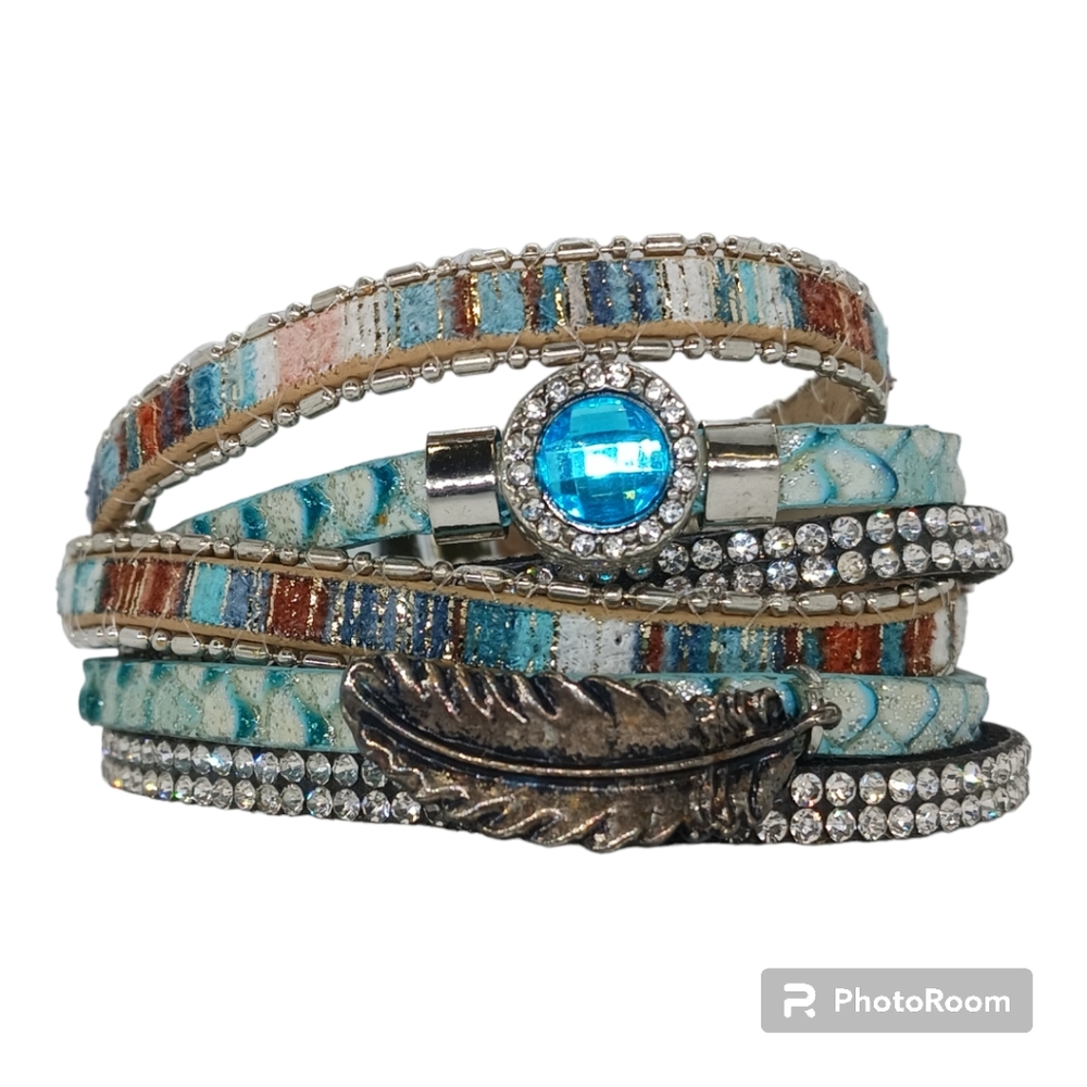 Magnetic clasp cuff leather wrap bracelet